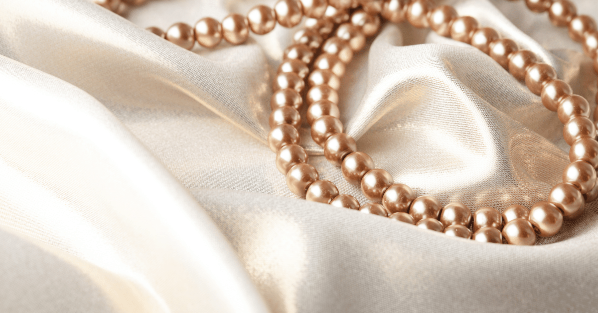 How Do You Clean A Silk Rug? (A Comprehensive Guide!) Carpet and Rug