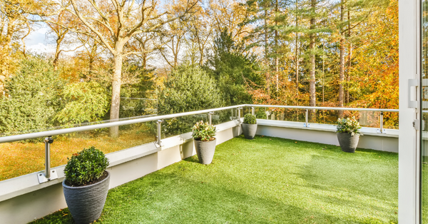 artificial grass balcony